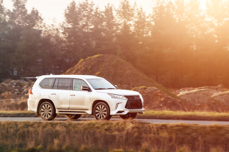 How to Choose the Best Vehicle Transportation Service for Your Fleet